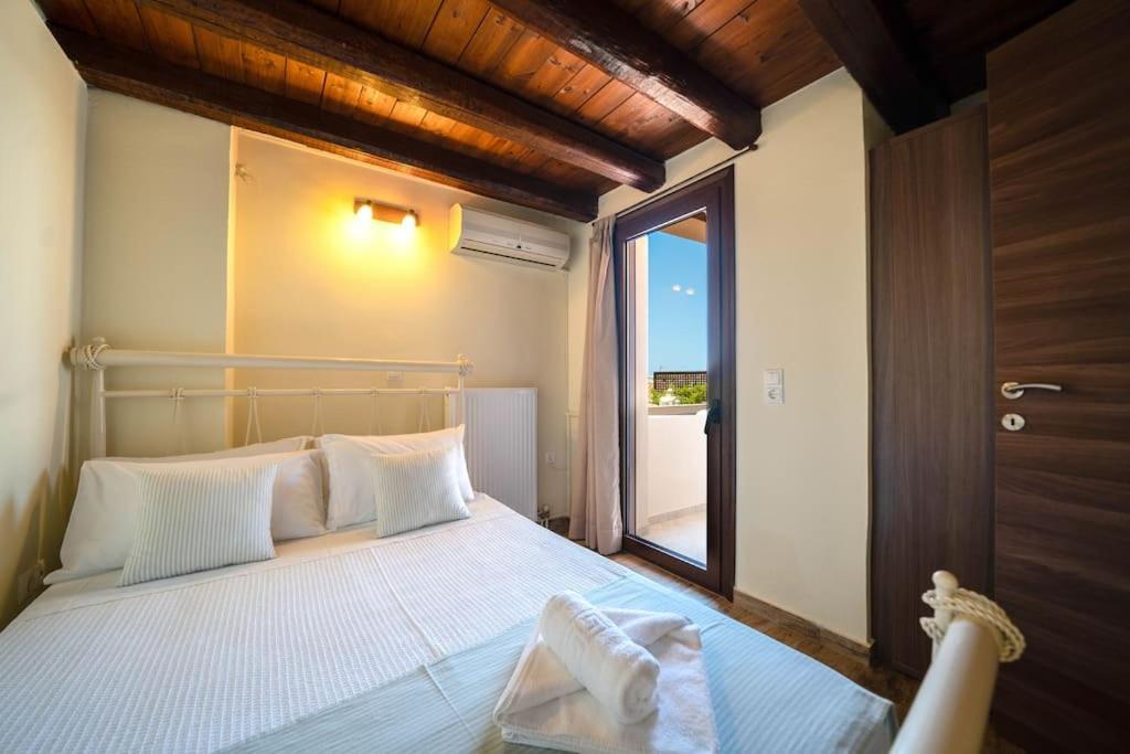Arhontariki Luxury Apartment Pánormos Buitenkant foto